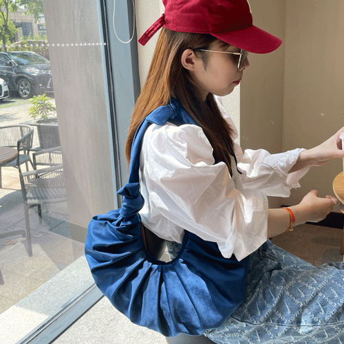 欧美时尚定制单肩丝绒饺子手提