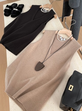 立省大几百！89羊毛！门店790简约风V领针织马甲Y305