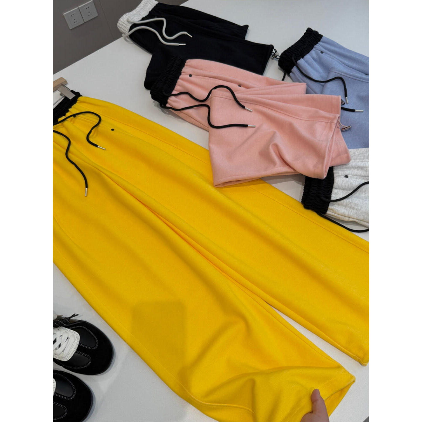 福利特价！淘到红人店219+撞色直筒卫裤休闲裤S547