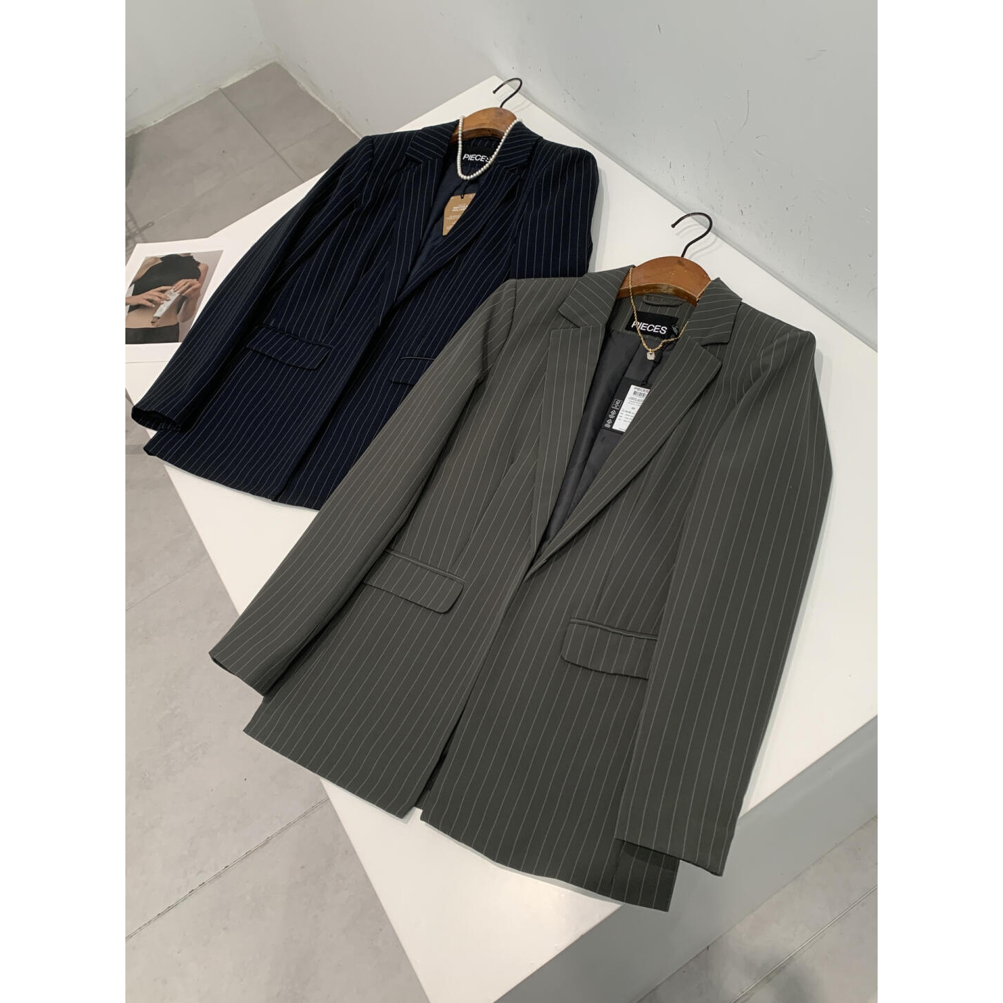 条纹西装外套无扣条纹西服