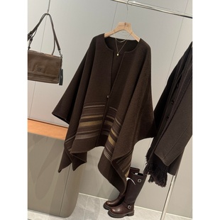 精品单捡漏 双面呢斗篷外套T850 重工刺绣～同品质600