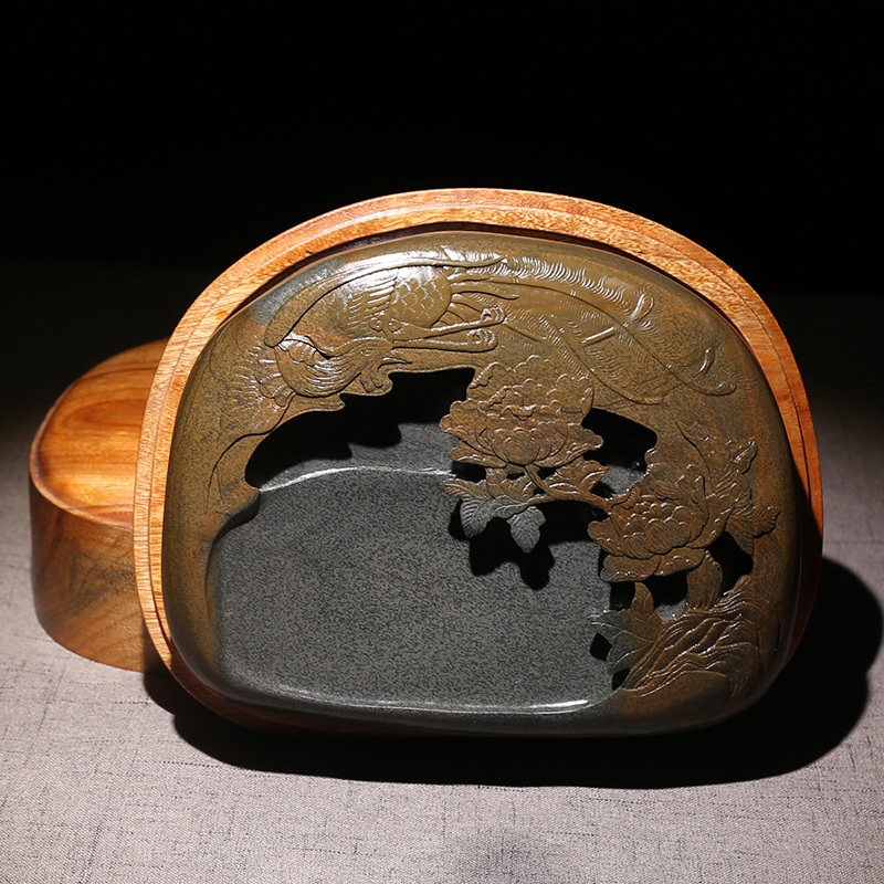 国家非遗歙砚老坑鱼子金晕 凤戏牡丹 手工孤品精雕原石收藏端砚台