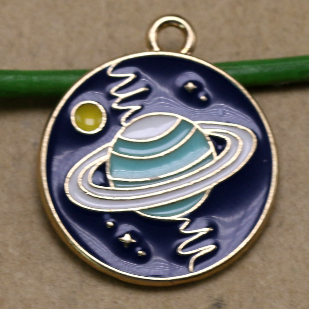 diy饰品配件 韩版滴油星球土星合金项链手链吊坠耳饰挂件厂家供应