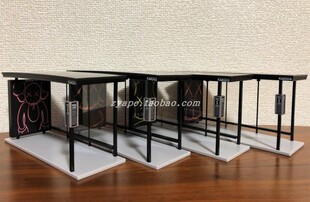 OriginalFake Kaws 巴士站台摆件 OF玩具模型