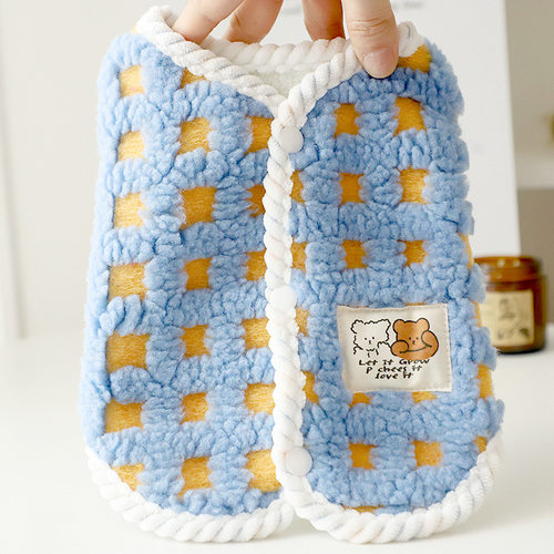 2024新款狗狗冬季按扣马甲棉衣