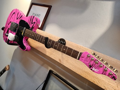 瑕疵品赔钱特价处理hnd model t电吉他 顺丰到付