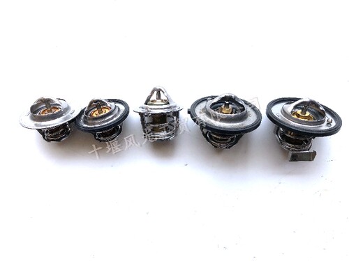 适配东风小康节温器K17/K07S/K01/V21/C31/C37风光330/580调温器