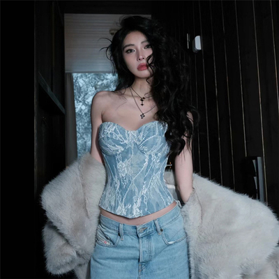 纯欲显瘦修身蕾丝抹胸背心