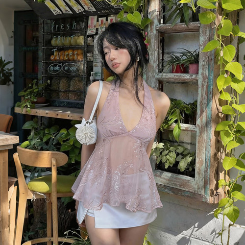 KLIOU 温柔甜妹浅粉色亮片拼接V领挂脖背心女微透显瘦不规则上衣