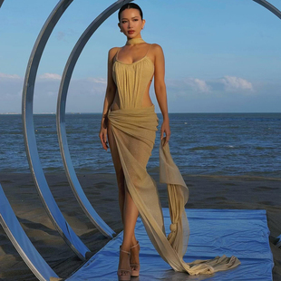 KLIOU 慵懒又撩人性感香槟色吊带连衣裙女心机镂空露腰显瘦长裙潮