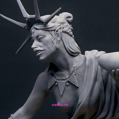 Veiled Lamp Miniature Daughter of the Firmament BUST