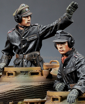 现货 Alpine Miniatures 35174 SS Panzer Commander Set 1/35