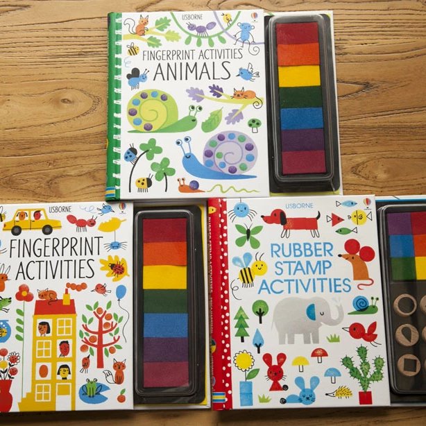 UsborneÊÖÖ¸»Rubber Stamp Activities Ó¡Õ ÃÔ¹¬ÓÎÏ·ÊéÕûÌ×3±¾