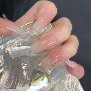 【UM美甲】裸色嬛嬛渐变黄黑皮显白甘露寺美甲穿戴甲新娘中长款