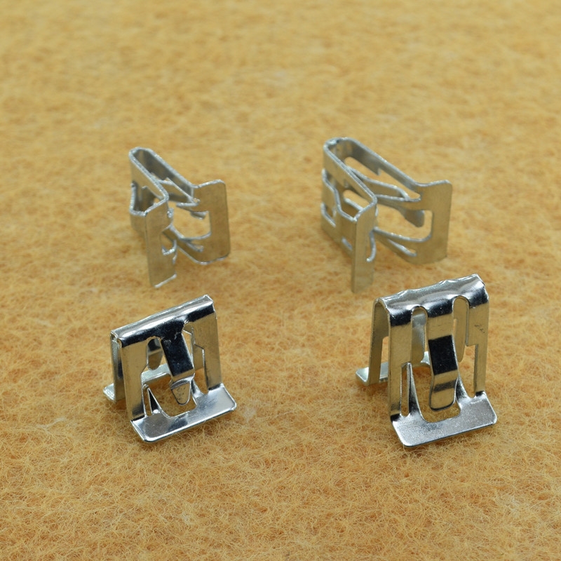 适用路虎极光揽胜发现神行导航卡扣卡子中控台仪表饰板固定钢铁夹