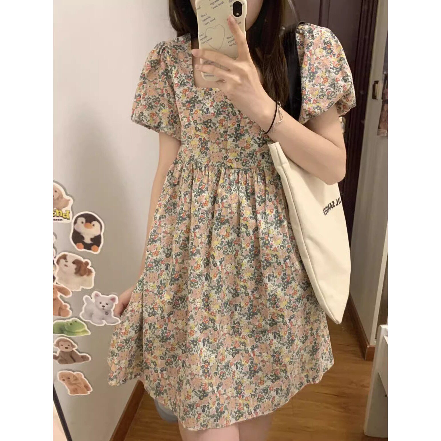 复古方领碎花连衣裙女夏季2025爆款法式小个子显瘦减龄桔梗娃娃裙图片