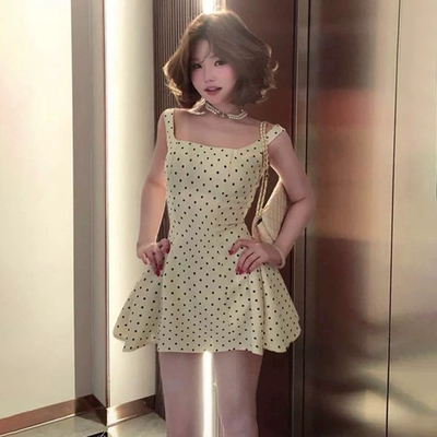 纯欲甜美波点吊带连衣裙女2026夏季法式初恋蓬蓬裙显瘦小个子短裙