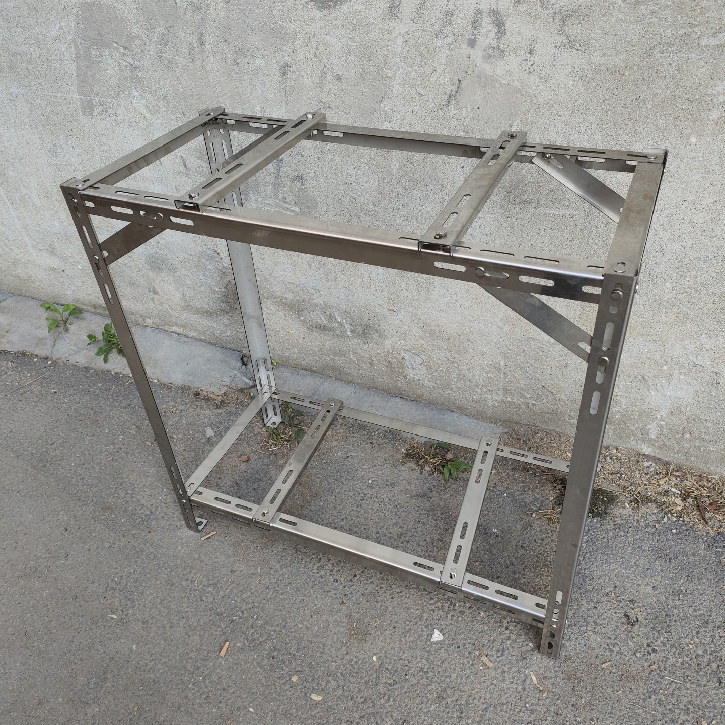 可调高矮空调多台架格美大生产厂