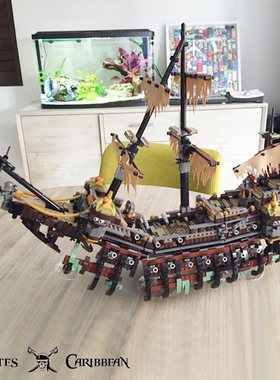 拼图拼搭71042加勒比海盗船沉默玛丽号男孩拼装玩具中国积木16042