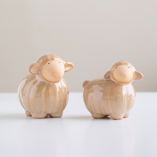 景德镇陶瓷小羊摆件可爱创意礼物办公室儿童房家居桌面工艺品装饰