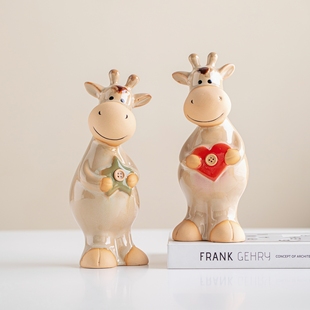 景德镇陶瓷牛气冲天吉祥物摆件家居客厅电视柜装饰办公室桌面摆件