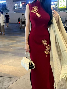 shuioo 自制新中式国风秋冬刺绣旗袍连衣裙 贵为红竹