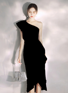 晚礼服裙女2026新款高级感黑色轻奢小众高端年会晚宴斜肩小个子