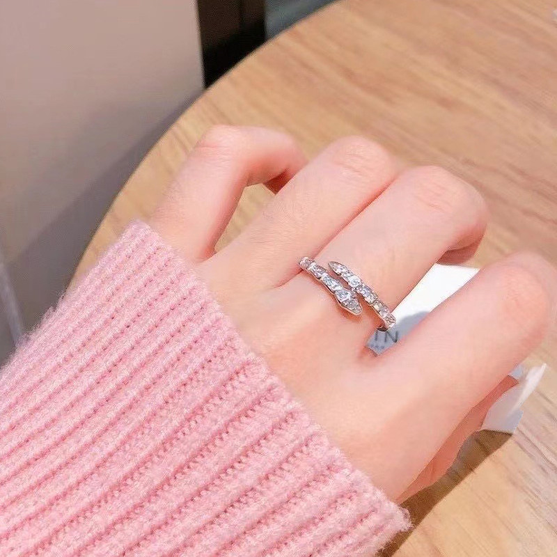 s925纯银小众轻奢超闪蛇头戒指女