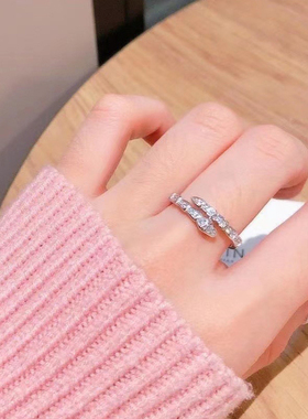 925纯银小众轻奢超闪蛇头戒指女