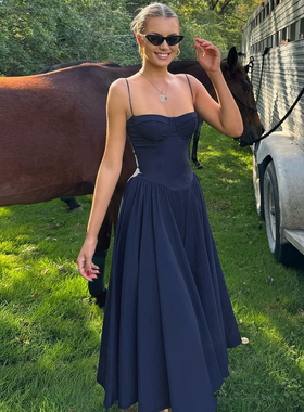 shemoda欧美风性感一字领吊带连衣裙女 后背拉链高腰修身百褶长裙