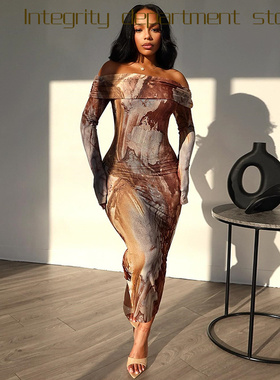 Printed sleeveless sexy suspender dress风印花一字肩长袖一步