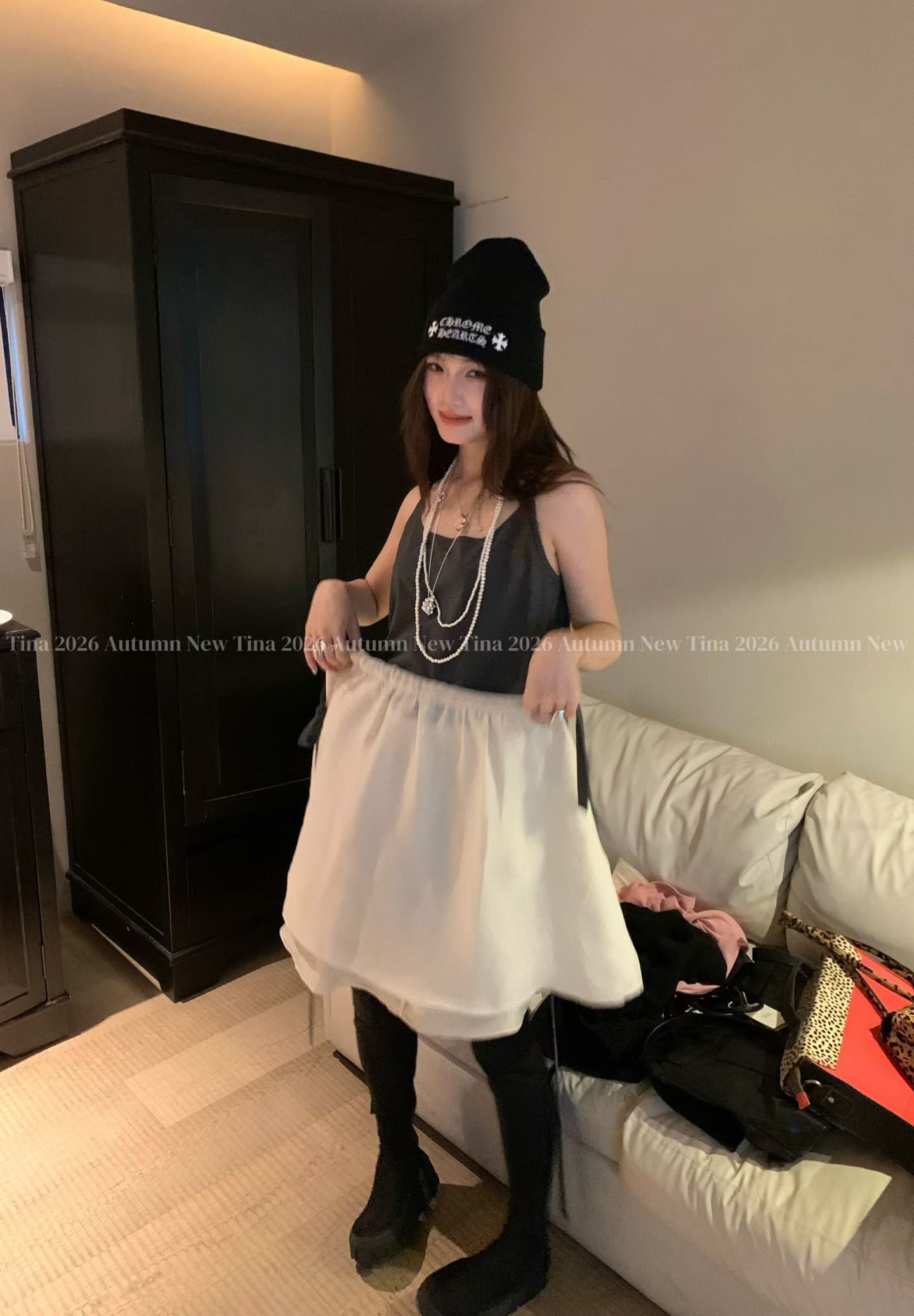 一曲家欧洲站2026秋季新款时尚百搭气质小女人两件套吊带裙屁帘女