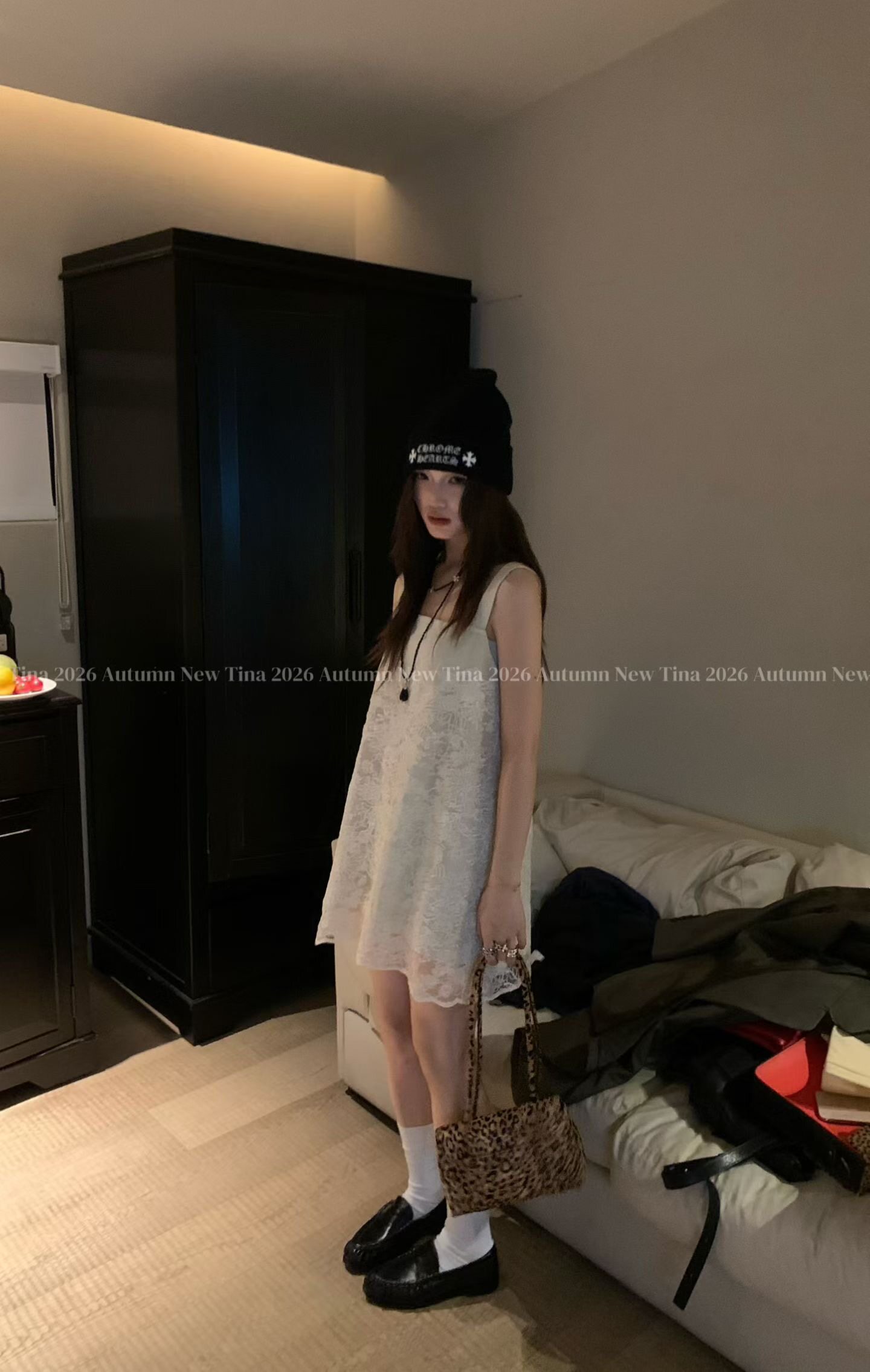 欧洲站2026秋季新款时尚百搭气质女人全蕾丝吊带背心显瘦连衣裙白