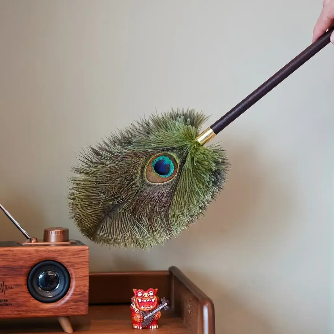 【下单立减50】孔雀鸵鸟毛防静电不掉毛胡桃色手柄除尘掸子家用XJ