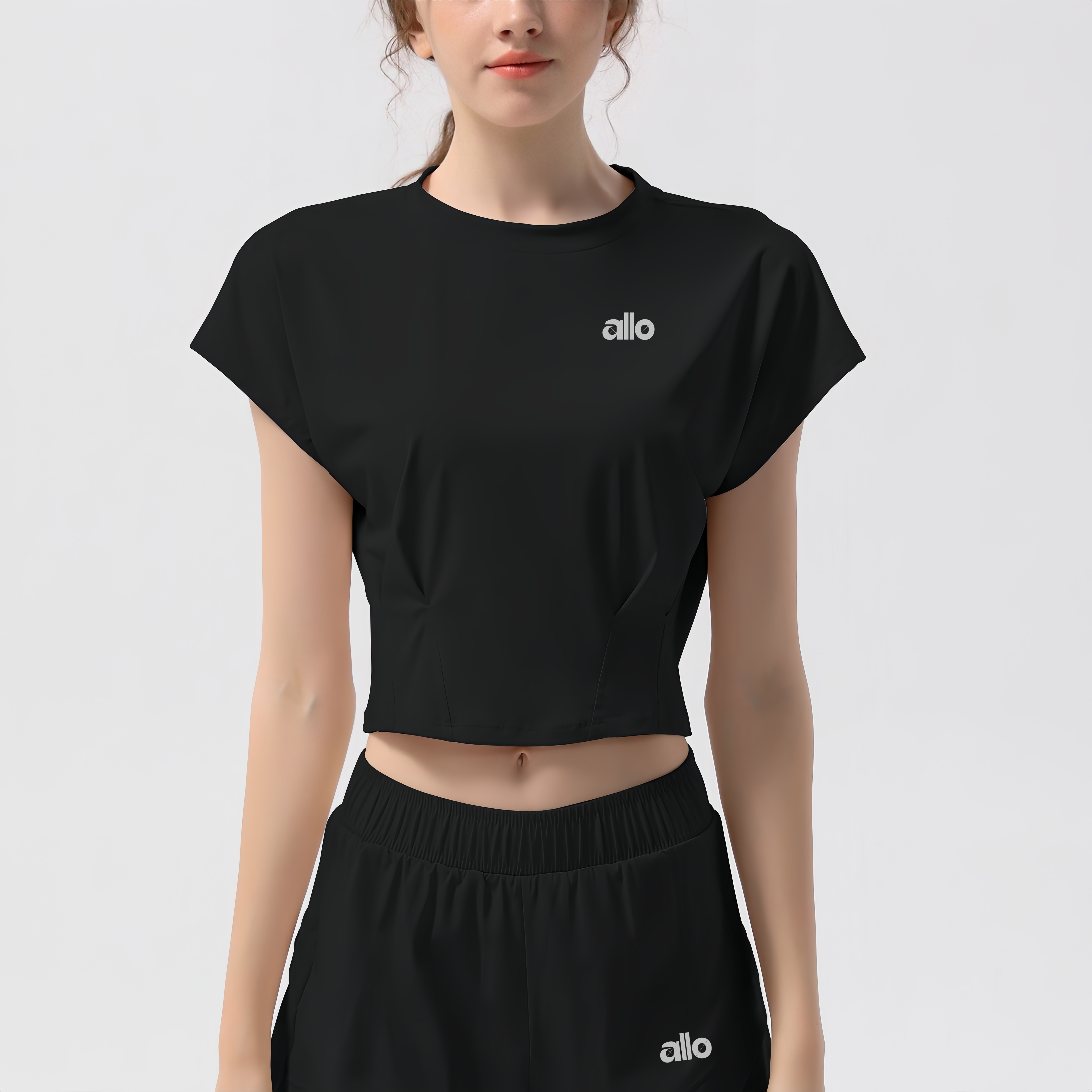 瑜伽服宽松短款运动风短袖T恤女图片