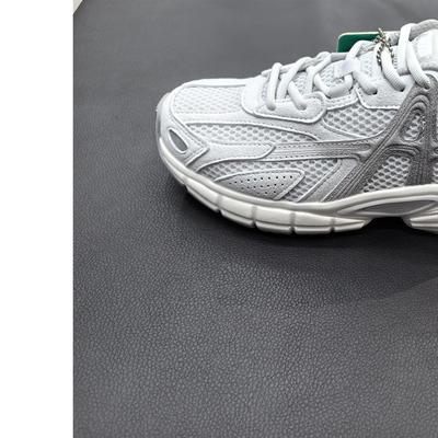 破晓女鞋2025偏振光潮流透气舒适生活跑步鞋休闲鞋122548801