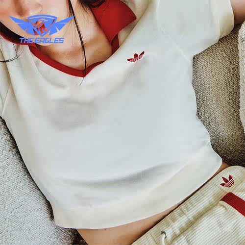 Adidas/阿迪达斯正品三叶草女子运动休闲翻领短袖T恤IN1082