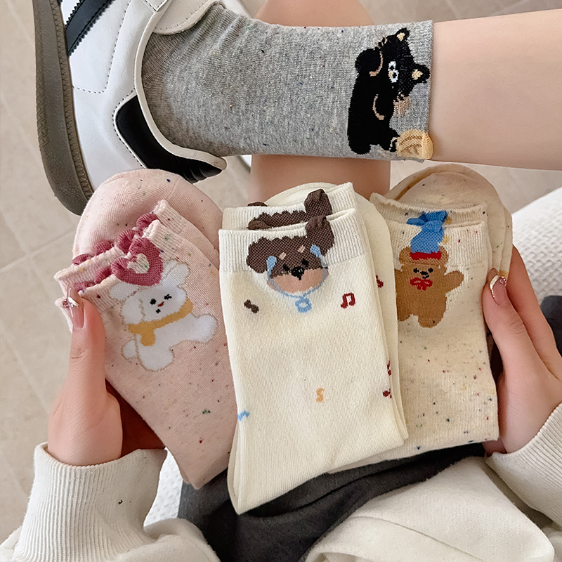 萌力全开，快乐加载中～好看的百搭棉袜