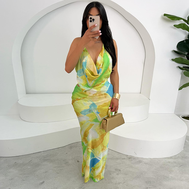 Women sexy halter neck split dress女性感辣妹挂脖开叉连衣裙