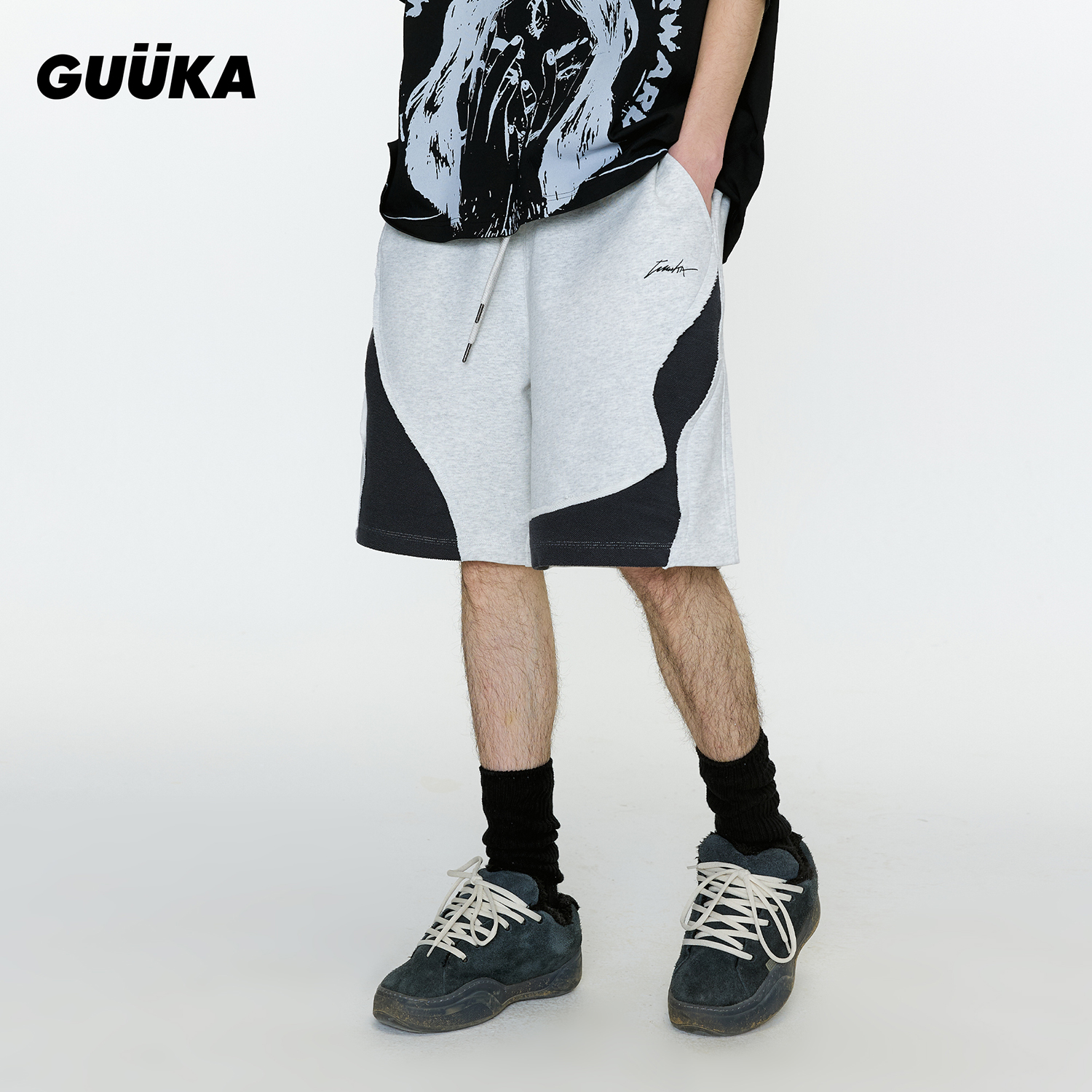 GUUKA撞色拼接纯棉短裤