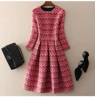 显瘦A字裙中长款 2026秋季 修身 高端气质女装 绿色提花连衣裙子 新款