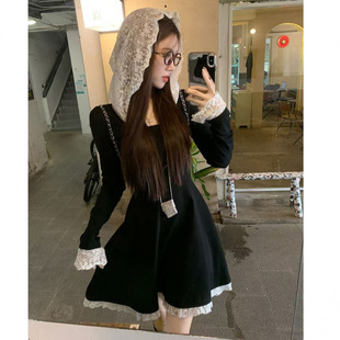 2025春装新款法式蕾丝拼接连帽长袖连衣裙女独特别致收腰字短裙