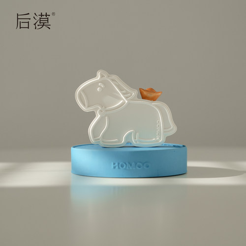 Homoo后漠原创手工设计小马车载香氛摆件扩香石圣诞马年跨年礼物