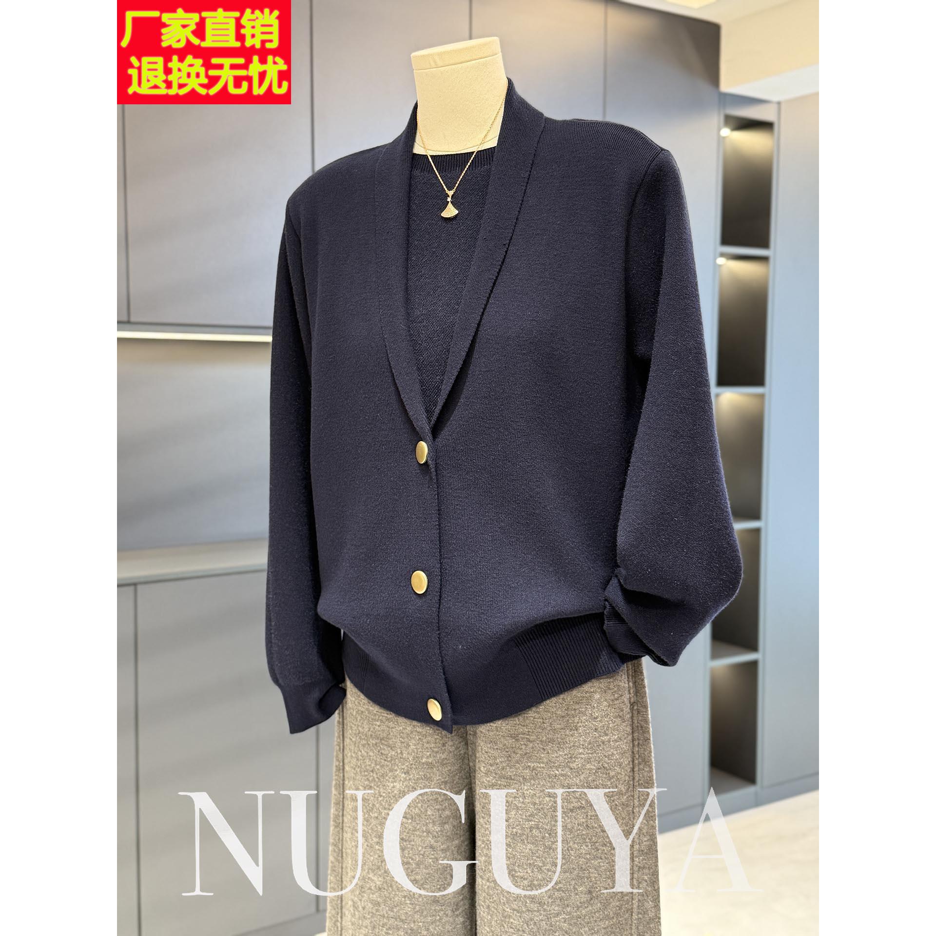 时尚极简风假两件针织衫女中老年秋冬新款上衣妈妈装洋气加绒毛衣