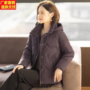 妈妈棉服加厚保暖上衣服中老年女士洋气休闲冬装棉衣外套新款棉袄