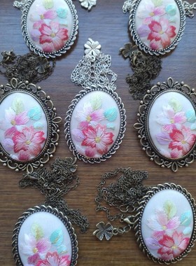 鲁绣diy手工刺绣樱花两用胸针项链绣花成品配衣服包包等