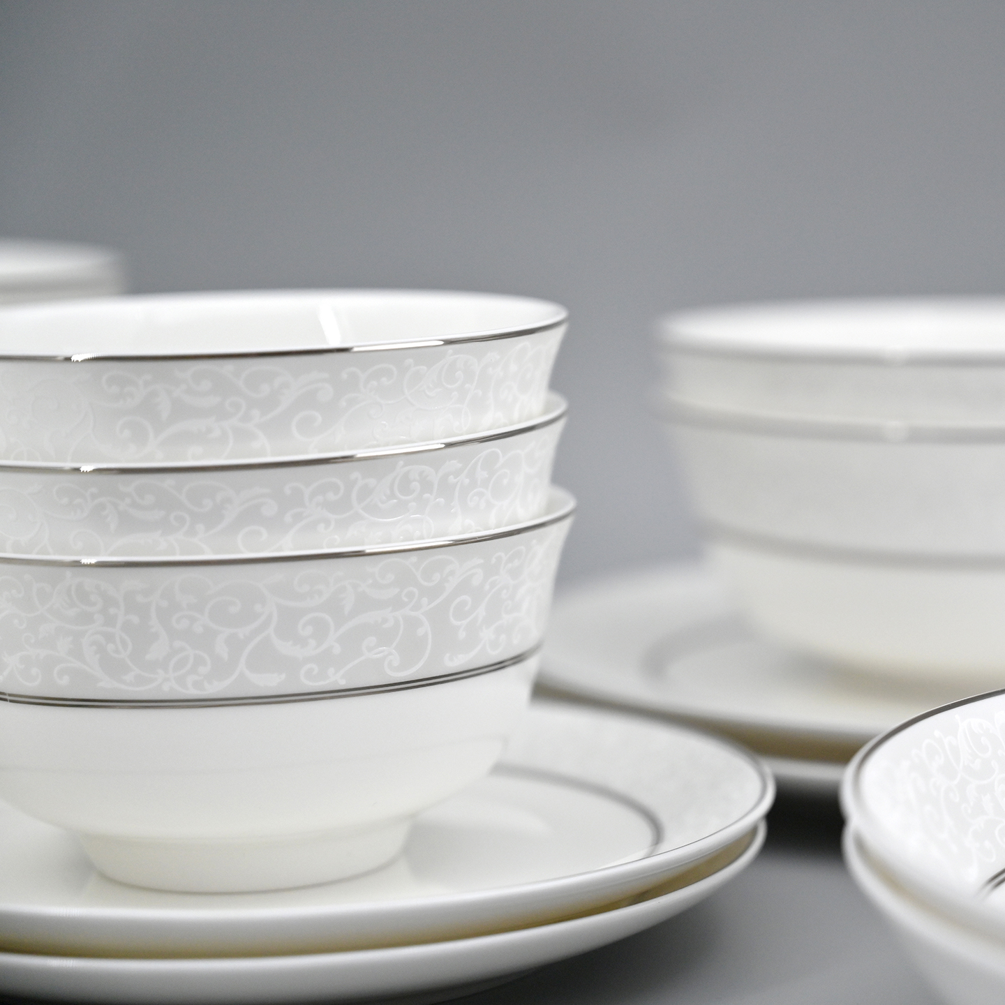 隆达骨瓷专柜款高档浮雕餐具微瑕