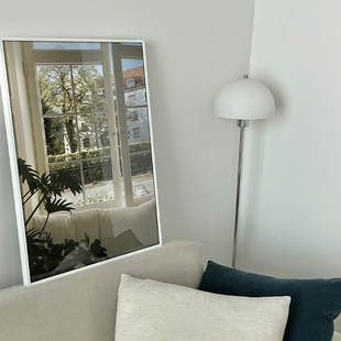 懒伞 饰画ins温馨桌面摆画客厅沙发小众艺术挂画 北欧风窗外风景装