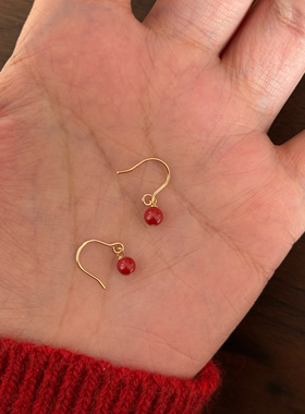 新年国风迷你红色朱砂耳环女美国14k包金耳坠金色本命年耳饰高级