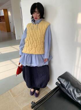 上喜家秋冬款麻花短袖针织衫女短